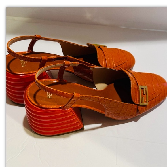 Fendi Promenade Croc Leather Slingback Orange  Pumps Size 37.5